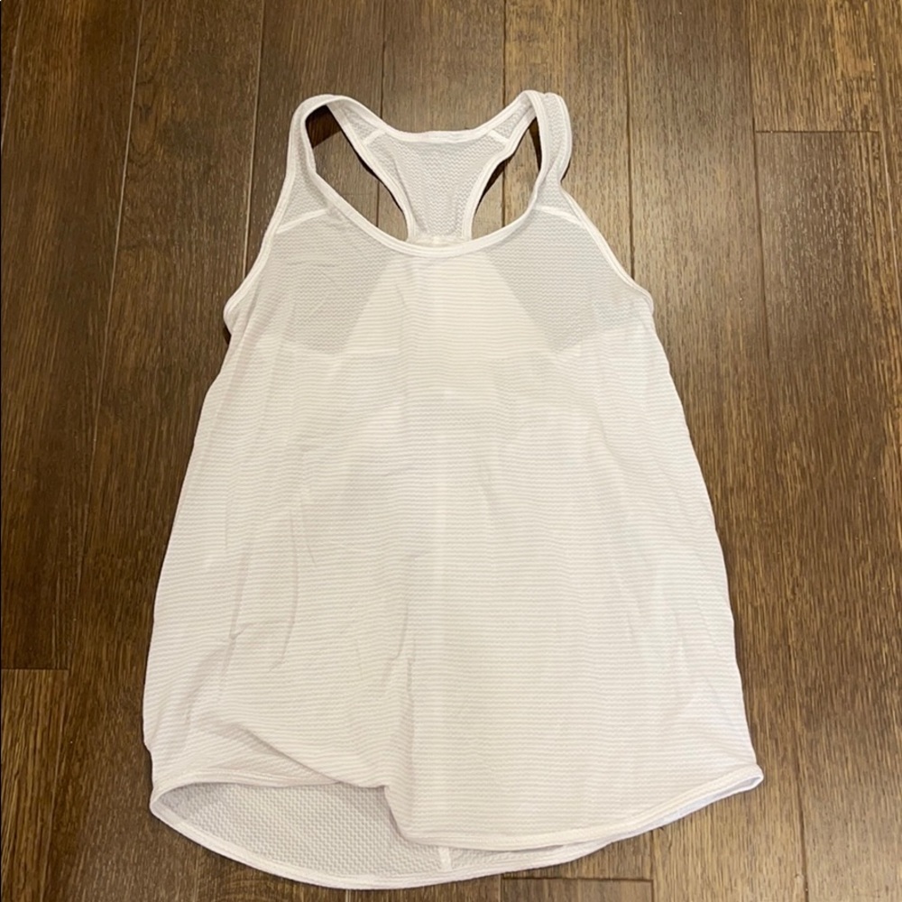 White lululemon tank top size 4